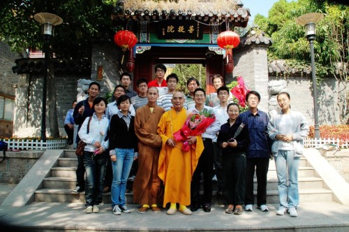向湛山寺方丈学习
